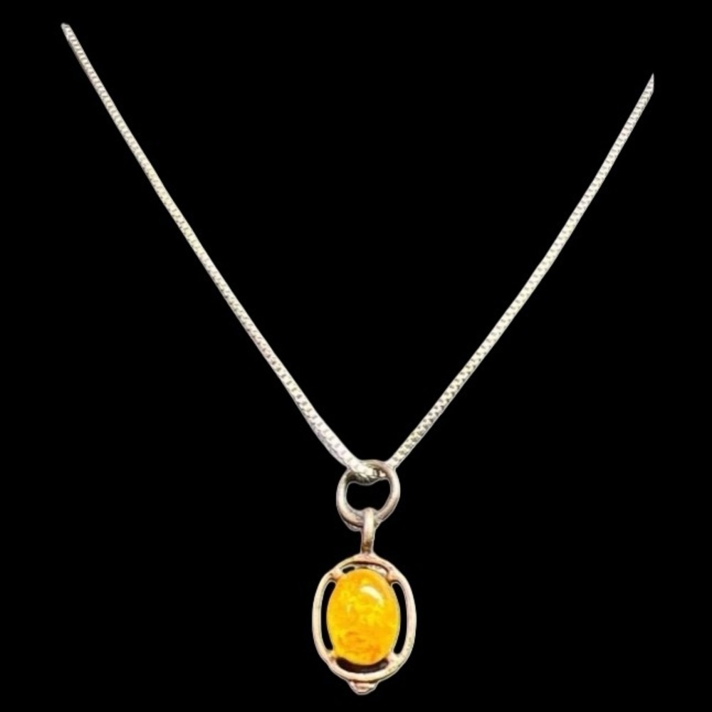 Vintage Natural Solitaire Baltic Amber Necklace 925 Sterling Silver Indonesia - Picture 4 of 16